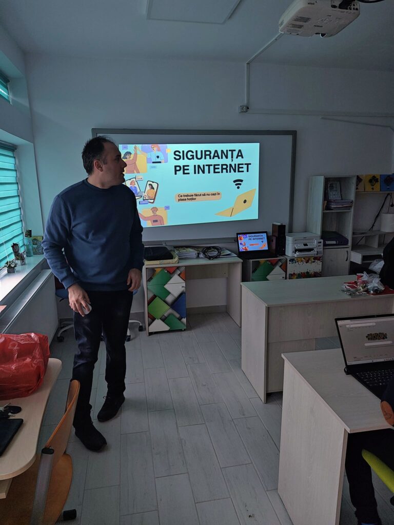 prezentare cu titlul „siguranța pe internet”